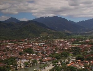 MP Eleitoral requer inelegibilidade e cassação de prefeito eleito e vereadores por abuso de poder político em Paraty