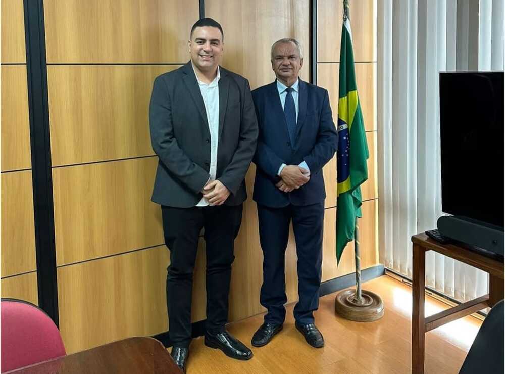 'Seguimos na luta contra a jornada 6 x 1' diz presidente do Sindicato dos Comerciários, durante agendas em Brasília 