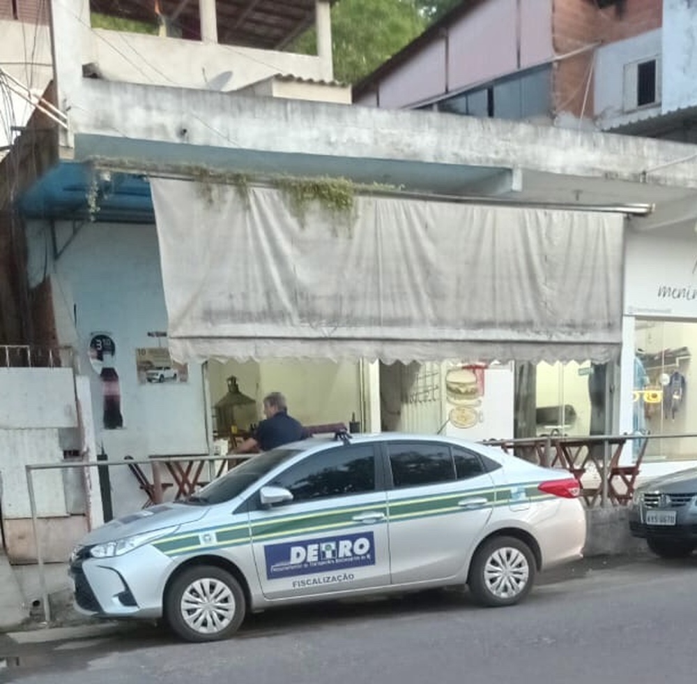 Motorista do Departamento de Transportes Rodoviários do Estado do Rio de Janeiro- RJ é flagrado em Itaperuna