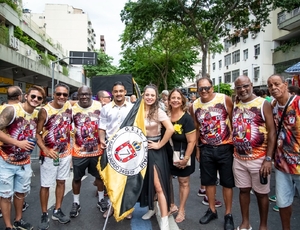 Dia Nacional do Samba, O Samba Pede Paz! Nesta segunda - dia 2 de dezembro Em Vila Isabel