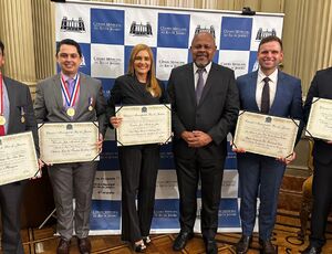 Câmara do Rio homenageia magistrados do TJ-RJ com Medalhas Pedro Ernesto e títulos de cidadãos beneméritos