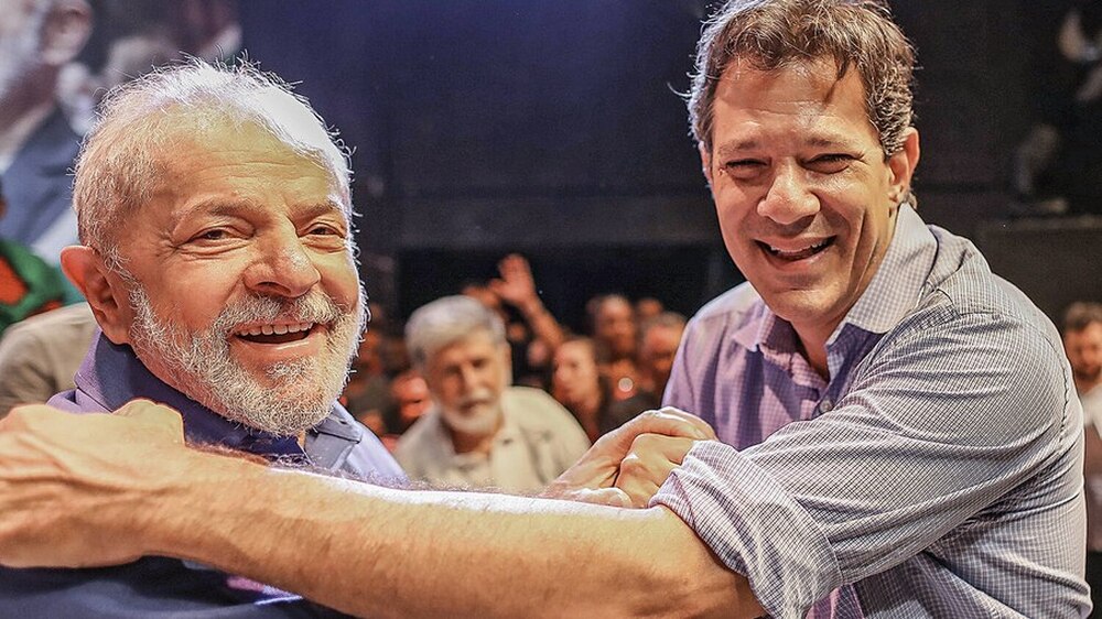 Sem Lula concorrendo à presidência, Haddad venceria candidatos de direita