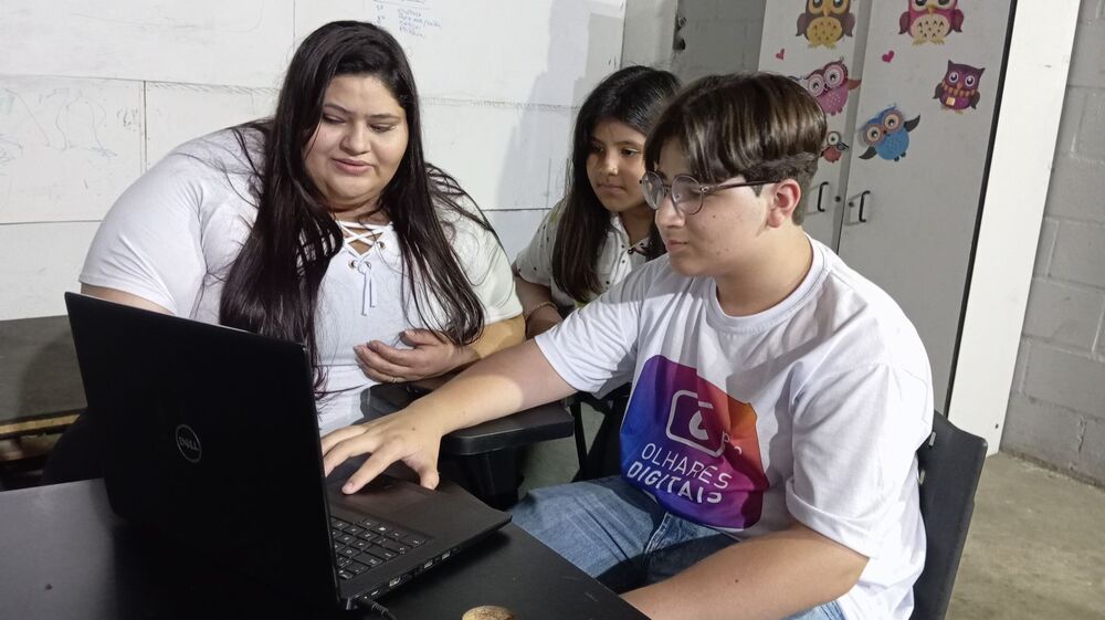 Projeto Social no Caju revela talentos digitais e abre novos horizontes