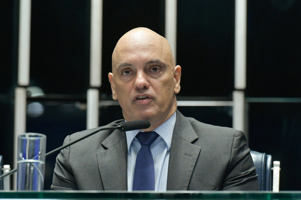 Gabinete do Ódio: Moraes manda investigar 20 pessoas e avança contra as Fake News