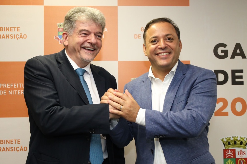 Rodrigo Neves anuncia Barbiero, primeiro nome da equipe econômica do novo governo