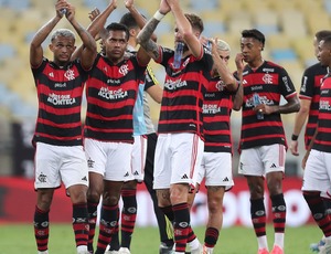 Flamengo estreia no Carioca com 'open bar' no estádio em começo de turnê no Nordeste