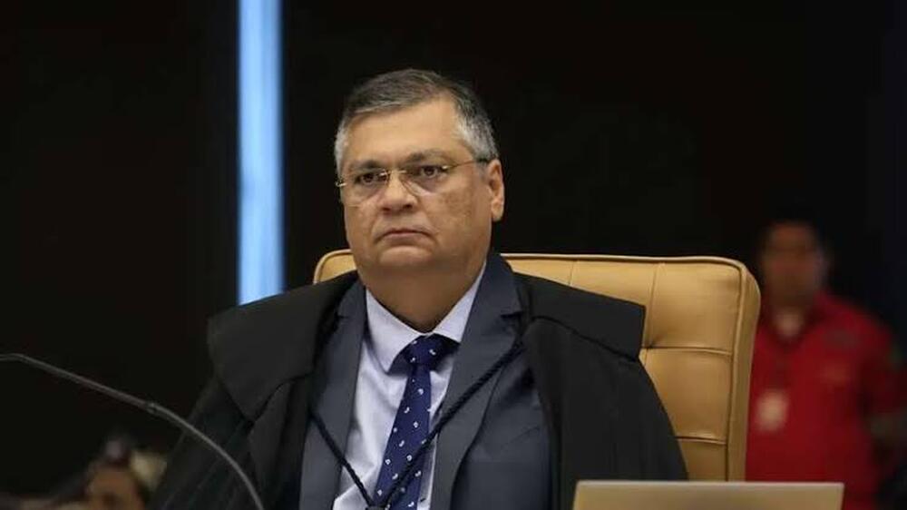 AGU recomenda suspensão de pagamentos de emendas de comissão após decisão de Flávio Dino no STF