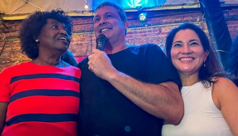 Lindbergh apoia Elika Takimoto para a presidência do diretório municipal do PT