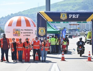 Ação integrada leva educação no trânsito à Ponte Rio-Niterói