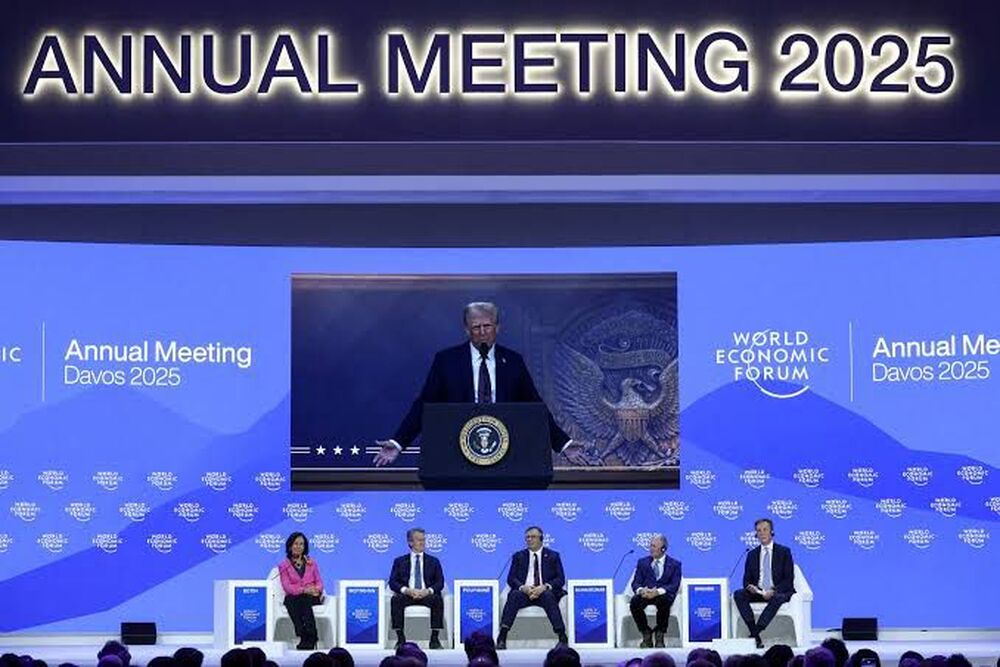 Trump Defende a Agenda 'America First' em Discurso no Fórum Econômico Mundial