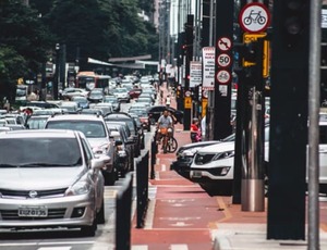 Brasil tem maior taxa de impostos sobre veículos do mundo