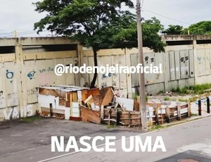 Favela sendo instalada na calçada do Metrô de Inhaúma preocupa moradores