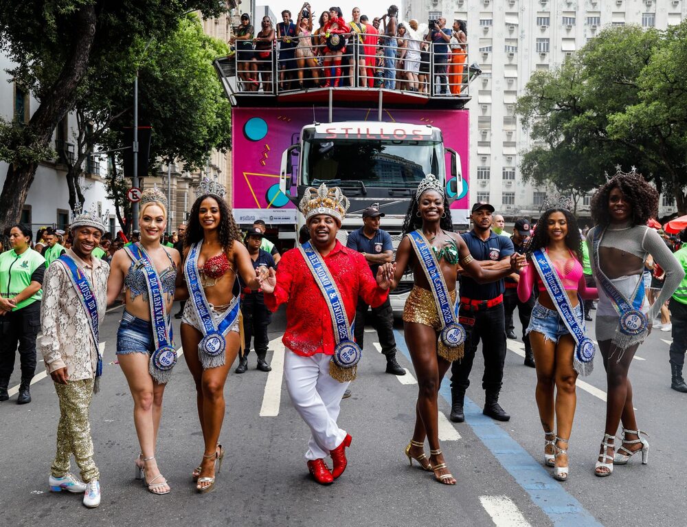 Carnaval de Rua 2025: Carrossel de Emoções Abre a Folia no Rio de Janeiro