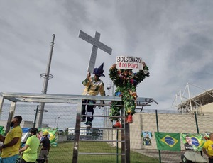 450 mil mortes de COVID, Bolsonaro e Campanha Eleitoral Antecipada