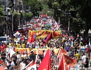 Entre tapas e beijos segue o 7 de setembro 