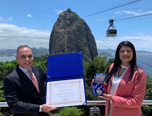 Bondinho Pão de Açúcar ganha Medalha Tiradentes da Alerj