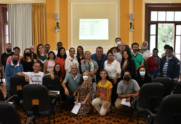 Prefeitura de Niterói reúne agricultores familiares para suprir merenda escolar