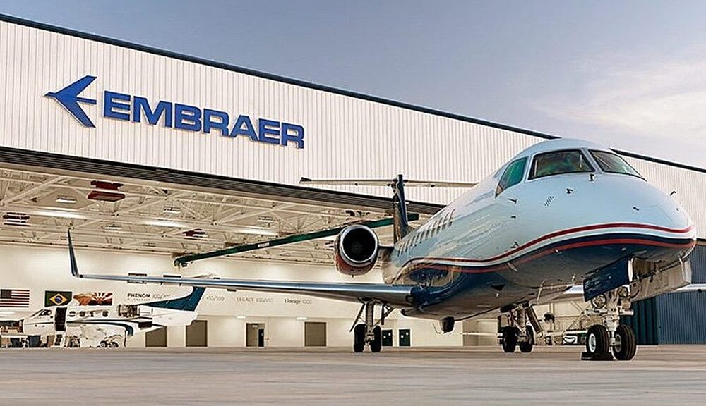 BNDES financia produção de aviões da Embraer para exportação