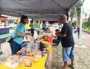 Mães de autistas fazem nova feira empreendedora em Mesquita