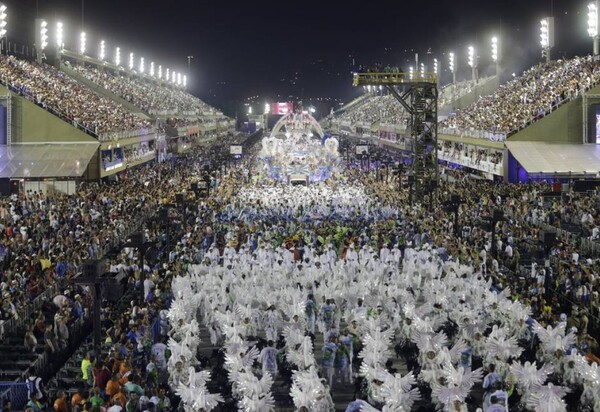 Escolas de samba do Rio realizam ensaios técnicos neste fim de semana