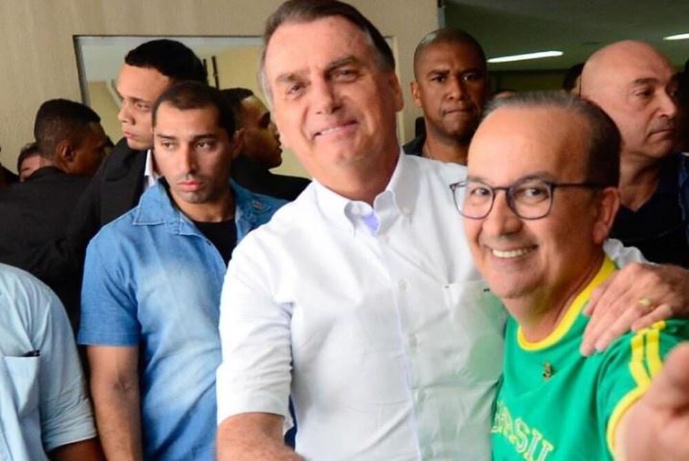 Santa Catarina perde R$ 700 mil por hora, por medida de Bolsonaro que Jorginho Mello votou a favor