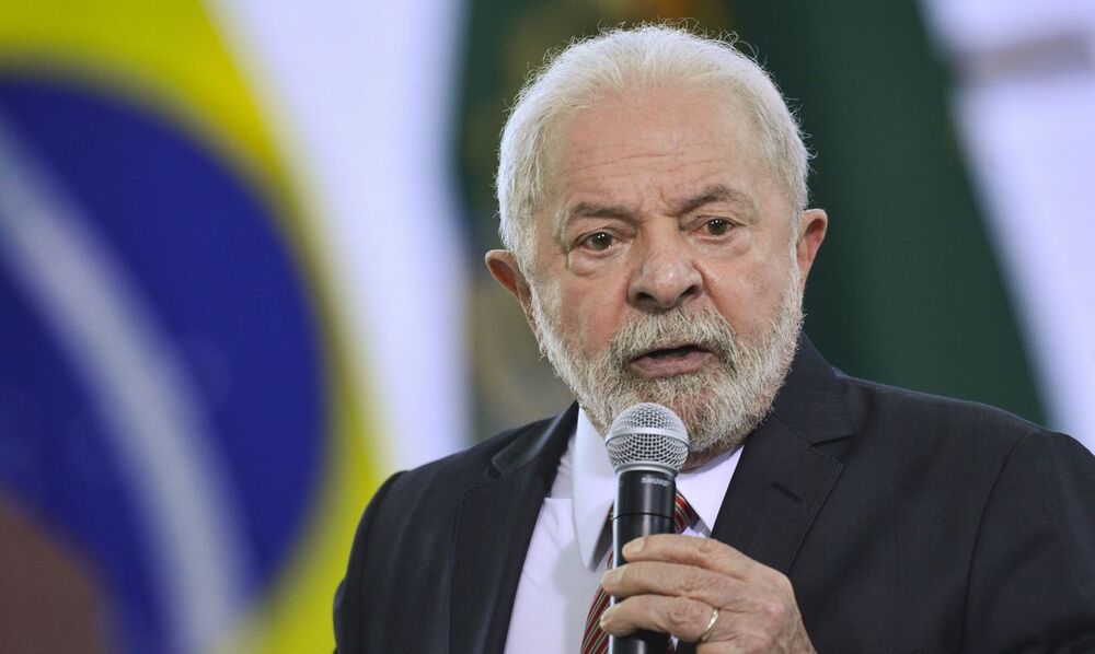 Lula confirma aumento do salário mínimo para R$ 1.320 em maio